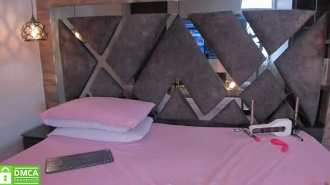 Venus online show from 24, 4, 2026