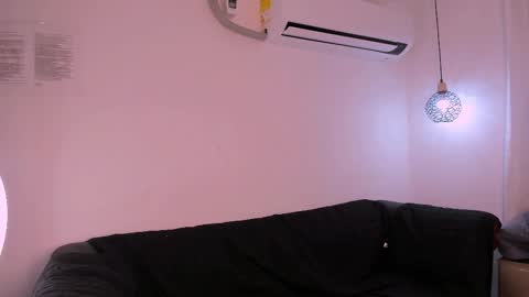 venus_velvet online show from 17, 10, 2025