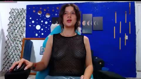 venusHelp me reach 100 like honey online show from 5, 11, 2025