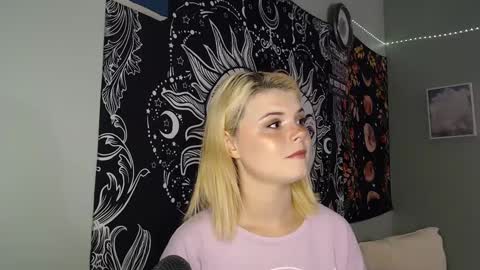 Snapshot of venusastar chatting on 11, 9, 2025 Miss Venus online show from 11, 9, 2025