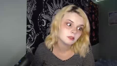 Snapshot of venusastar chatting on 23, 9, 2025 Miss Venus online show from 23, 9, 2025