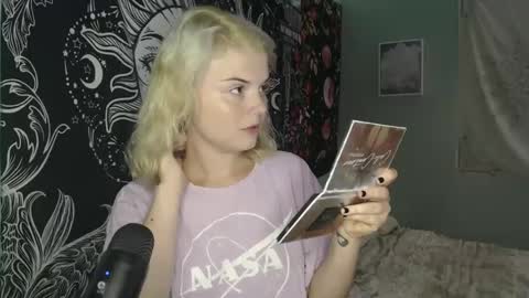 Snapshot of venusastar chatting on 3, 10, 2025 Miss Venus online show from 3, 10, 2025