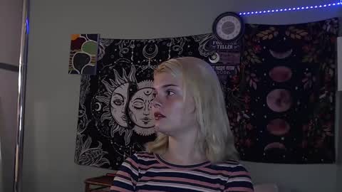 Snapshot of venusastar chatting on 14, 10, 2025 Miss Venus online show from 14, 10, 2025