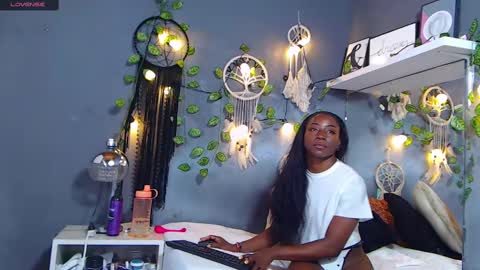 Snapshot of venusbsq chatting on 24, 2, 2025 Venus online show from 24, 2, 2025