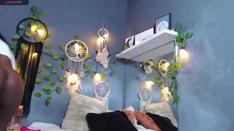 Snapshot of venusbsq chatting on 8, 3, 2025 Venus online show from 8, 3, 2025