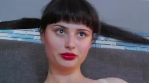 venusinylons online show from 14, 6, 2026