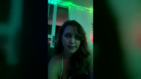 Snapshot of venusrain chatting on 1, 8, 2026 Venus Rain online show from 1, 8, 2026