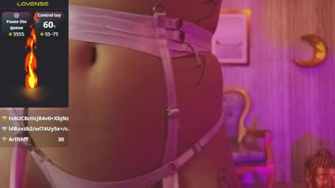 venuss online show from 11, 4, 2026