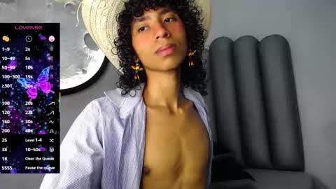 Snapshot of venuss_03 chatting on 21, 9, 2025 venuss_03 online show from 21, 9, 2025