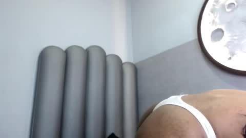 Snapshot of venuss_03 chatting on 12, 10, 2025 venuss_03 online show from 12, 10, 2025