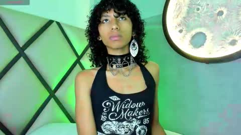 Snapshot of venuss_03 chatting on 14, 11, 2025 venuss_03 online show from 14, 11, 2025