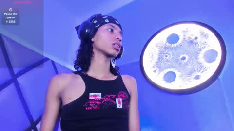 Snapshot of venuss_03 chatting on 28, 11, 2025 venuss_03 online show from 28, 11, 2025