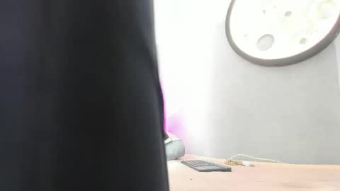 venuss_03 online show from 31, 5, 2026