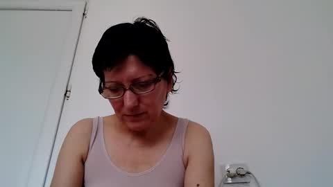 Vera online show from 6, 11, 2025