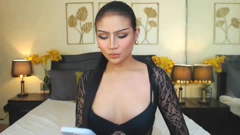 Snapshot of vera_krasovaxxx chatting on 9, 11, 2025 your1andonlySAVY online show from 9, 11, 2025