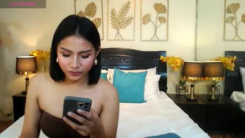 Snapshot of vera_krasovaxxx chatting on 8, 1, 2026 your1andonlySAVY online show from 8, 1, 2026