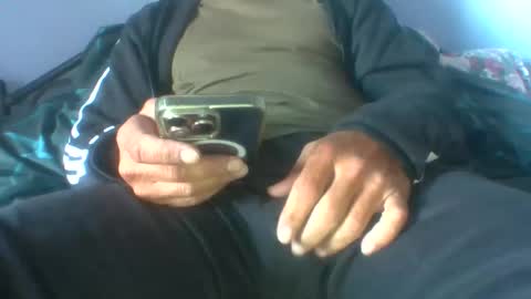 Snapshot of veramanx_x13 chatting on 13, 10, 2025 veramanx_x13 online show from 13, 10, 2025