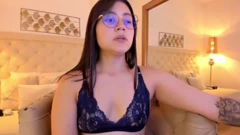 vero domplay online show from 10, 7, 2026