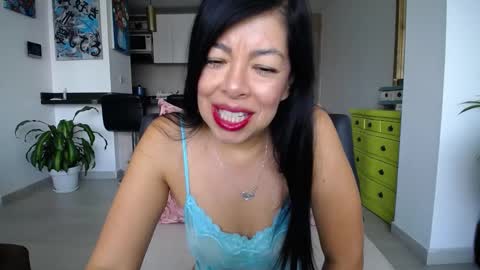 vero_milf online show from 22, 2, 2025