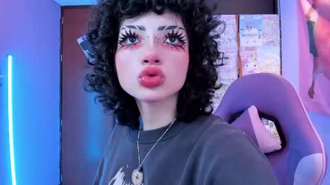     online show from 19, 6, 2026