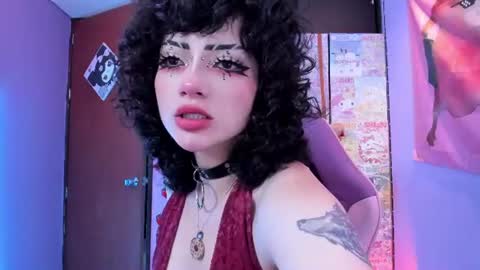     online show from 12, 7, 2026