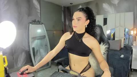 Veronica  online show from 17, 4, 2026