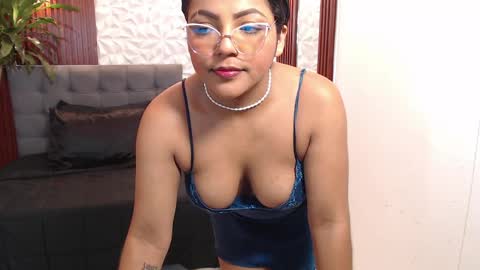 VERONICA online show from 10, 4, 2026