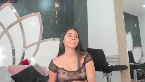Snapshot of veronica_m0ntiel chatting on 22, 7, 2026 Veronica online show from 22, 7, 2026