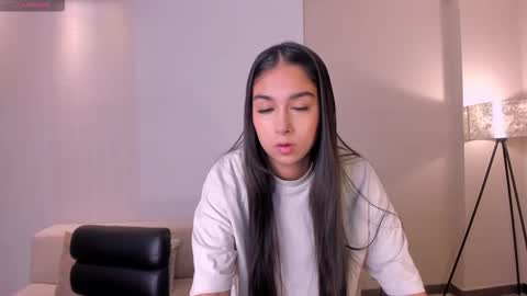 Vero  online show from 25, 9, 2025