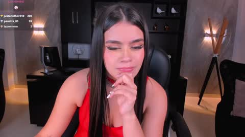 Snapshot of veronicacruz1 chatting on 6, 2, 2025 Vero online show from 6, 2, 2025