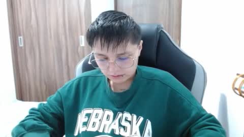 Veronica Clark online show from 30, 1, 2025