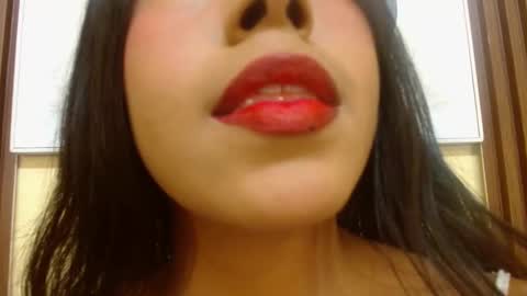 Veronica Robles online show from 19, 9, 2025