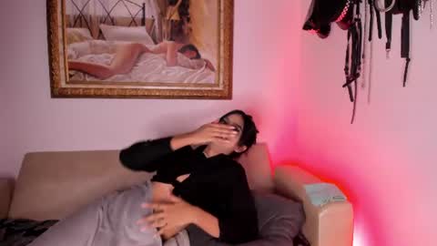 veronicasmith_os online show from 17, 7, 2026