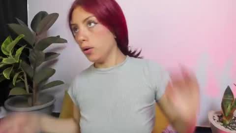 Evelyn  online show from 20, 7, 2026