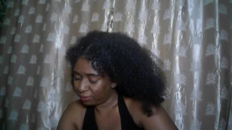 Snapshot of verronique1511 chatting on 14, 5, 2026 verronique1511 online show from 14, 5, 2026