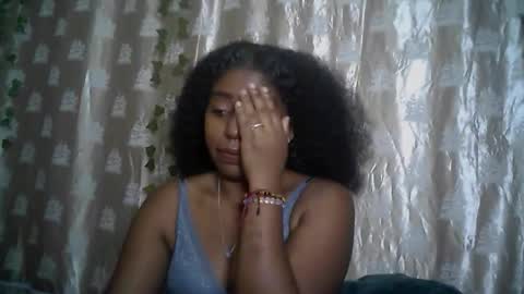 Snapshot of verronique1511 chatting on 3, 6, 2026 verronique1511 online show from 3, 6, 2026