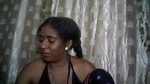 Snapshot of verronique1511 chatting on 6, 6, 2026 verronique1511 online show from 6, 6, 2026
