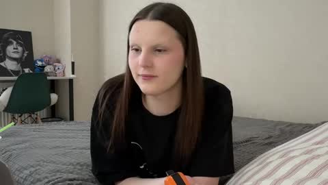 Snapshot of vertuliana chatting on 4, 6, 2026 Karina followed me bb online show from 4, 6, 2026
