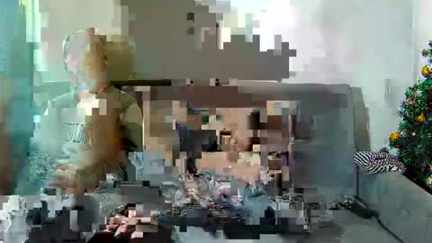 Snapshot of very_hard2 chatting on 26, 11, 2025 very_hard2 online show from 26, 11, 2025