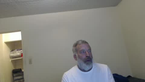 Snapshot of veryveryhairmanindenver chatting on 10, 12, 2024 hairy man online show from 10, 12, 2024