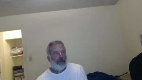 Snapshot of veryveryhairmanindenver chatting on 14, 12, 2024 hairy man online show from 14, 12, 2024