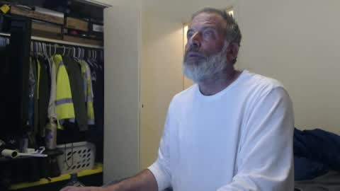 Snapshot of veryveryhairmanindenver chatting on 28, 1, 2025 hairy man online show from 28, 1, 2025