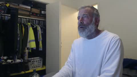 Snapshot of veryveryhairmanindenver chatting on 1, 2, 2025 hairy man online show from 1, 2, 2025