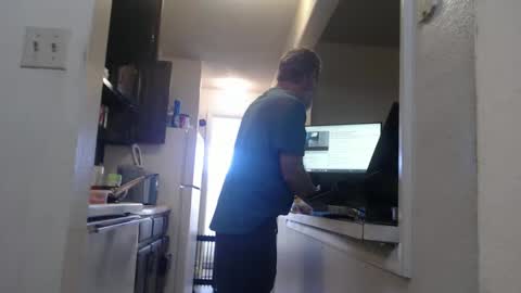 Snapshot of veryveryhairmanindenver chatting on 23, 2, 2025 hairy man online show from 23, 2, 2025