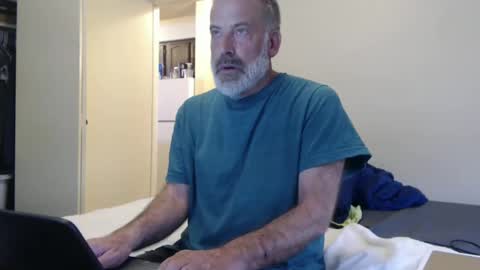 Snapshot of veryveryhairmanindenver chatting on 3, 3, 2025 hairy man online show from 3, 3, 2025