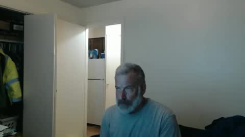 Snapshot of veryveryhairmanindenver chatting on 7, 1, 2026 hairy man online show from 7, 1, 2026