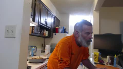 Snapshot of veryveryhairmanindenver chatting on 18, 1, 2026 hairy man online show from 18, 1, 2026