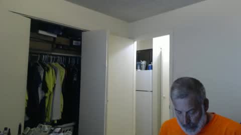 Snapshot of veryveryhairmanindenver chatting on 1, 2, 2026 hairy man online show from 1, 2, 2026