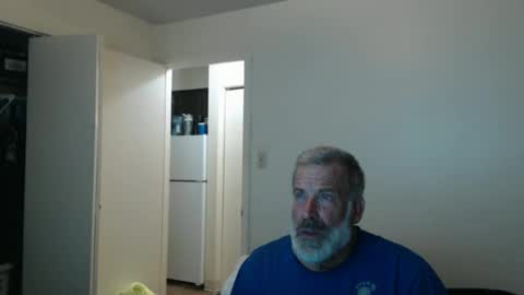 Snapshot of veryveryhairmanindenver chatting on 14, 2, 2026 hairy man online show from 14, 2, 2026