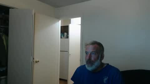 Snapshot of veryveryhairmanindenver chatting on 8, 3, 2026 hairy man online show from 8, 3, 2026